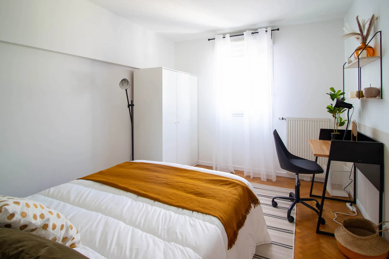 Komfortables und geräumiges Studentenzimmer in