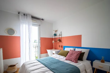 Quarto privado em 177 Avenue du Président Wilson, imagem 1 de 10