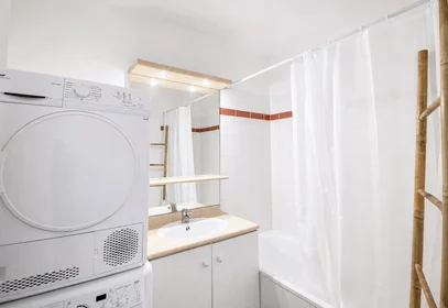 Chambre privée à 10 rue de Bailly, image 11 de 15