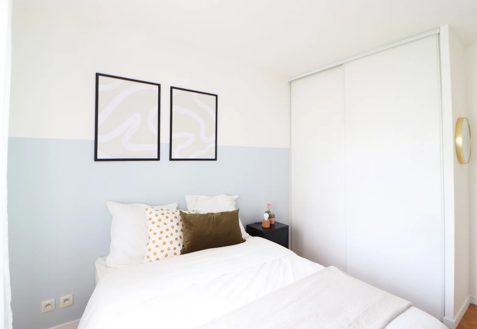 Habitación estudiantil económica con ubicación conveniente en 