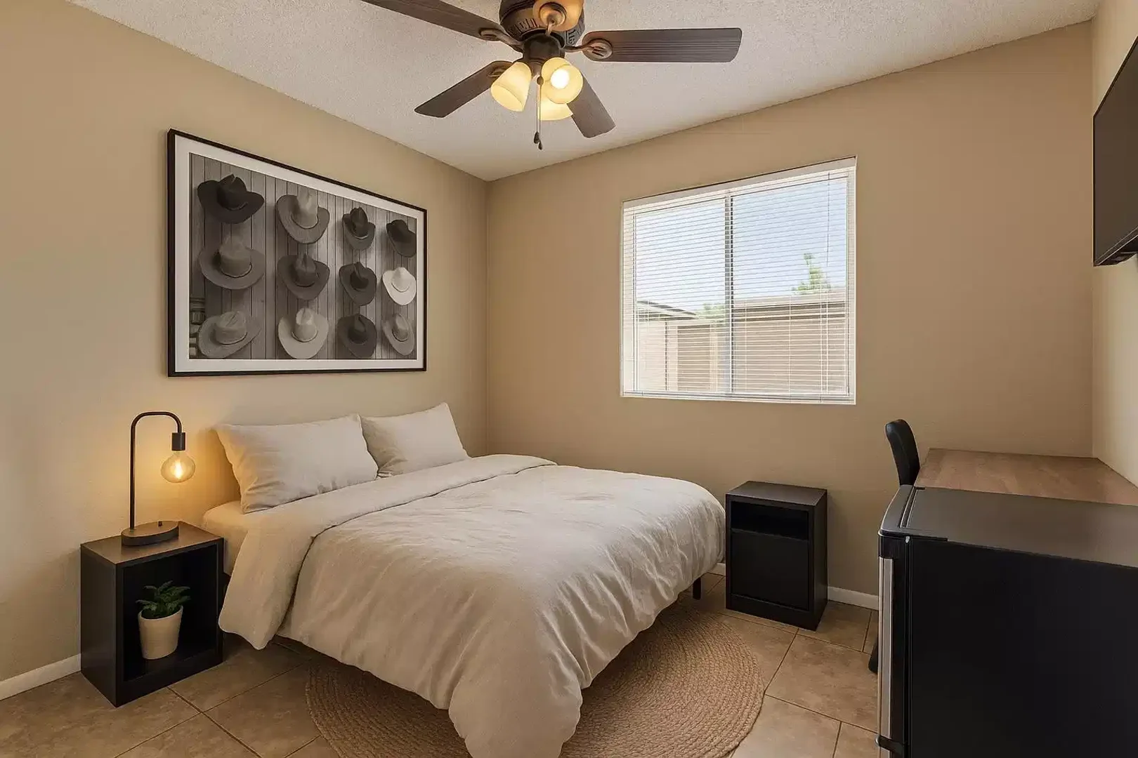 Habitación estudiantil económica con ubicación conveniente en 