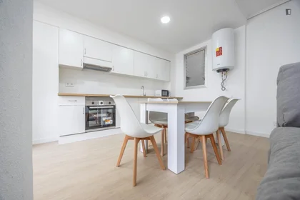 Private room at Carrer d'Emili Baró, image 14 of 19