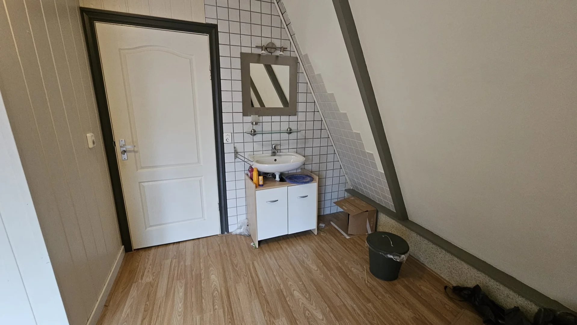 Chambre d'étudiant confortable et spacieuse dans 