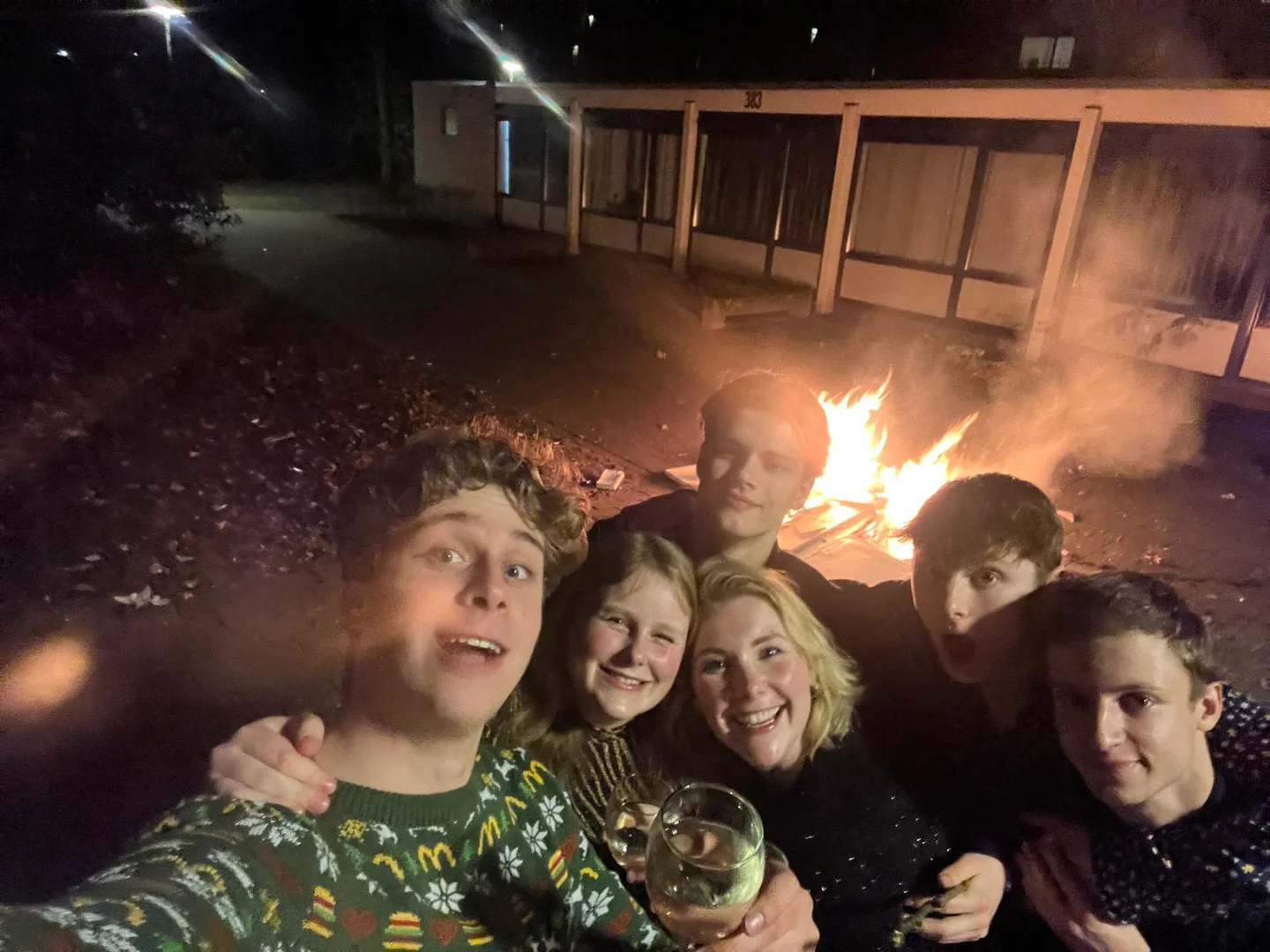 Zimmer in Studentenwohnung in  zu vermieten, voll möbliert