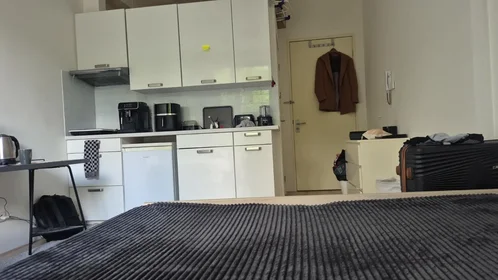 Privatzimmer in der Bottelroosstraat, bild 1 von 5