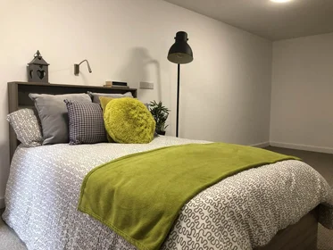 Estudio en residencia en 1 North St, Stoke-on-Trent ST4 7FA, United Kingdom, imagen 2 de 20