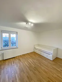 Privatzimmer in der Hagedornstraße, Schwabing-West, bild 1 von 9