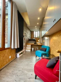 Private room at Rue du 11 Novembre, image 1 of 9