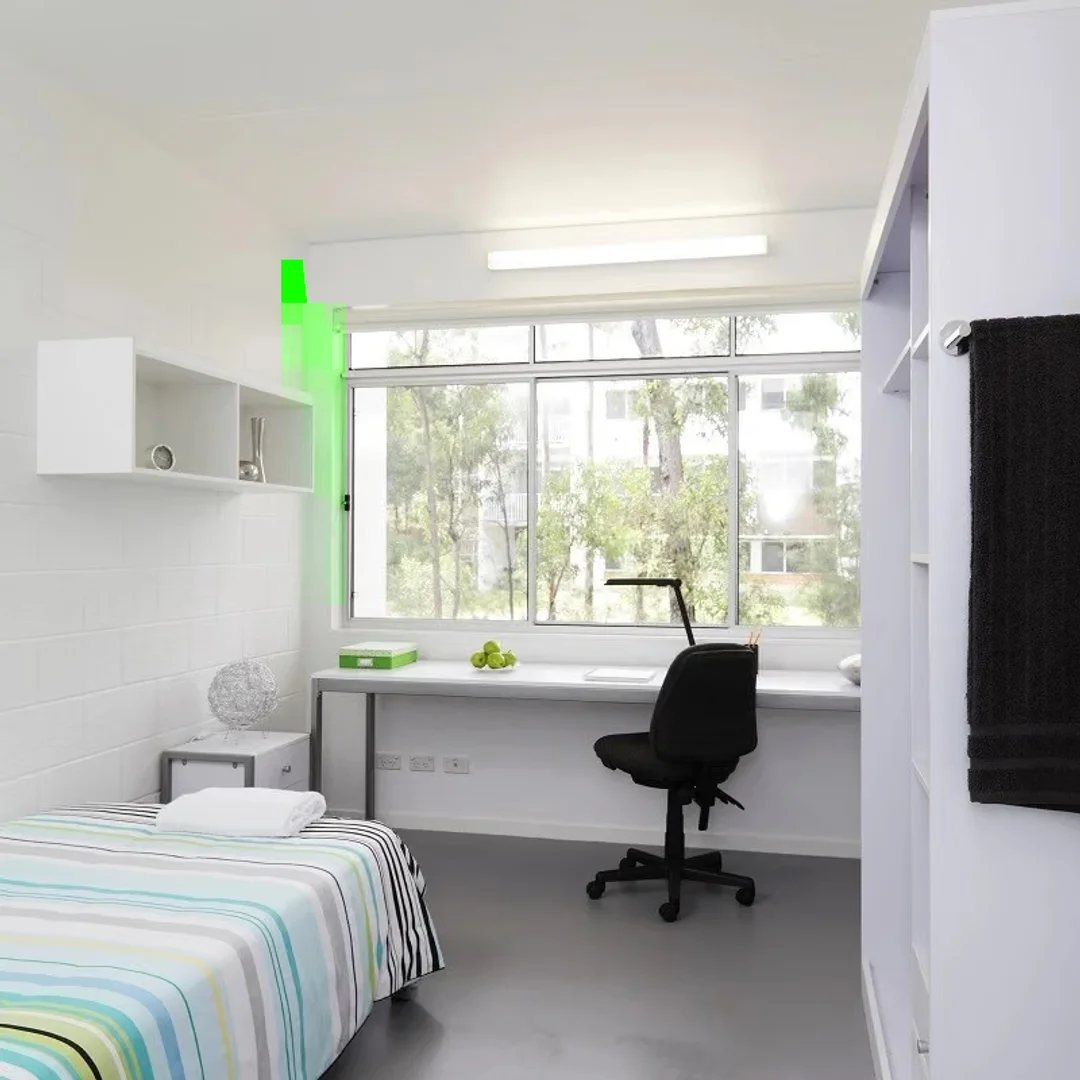 'de etkili düzene sahip minimalist öğrenci stüdyosu