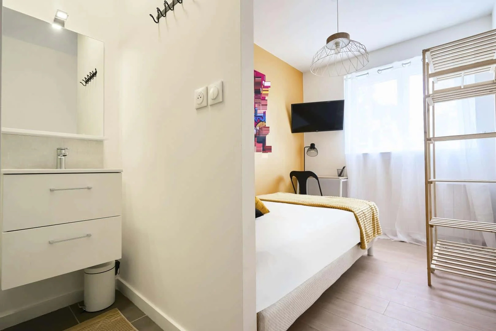 Habitación para estudiantes en con modernas comodidades