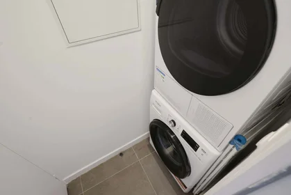 Chambre privée à 78 Rue Saint-Géry, 59300 Valenciennes, France, image 25 de 25