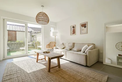 Chambre privée à 78 Rue Saint-Géry, 59300 Valenciennes, France, image 7 de 25