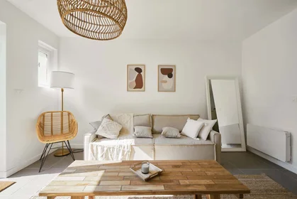 Chambre privée à 78 Rue Saint-Géry, 59300 Valenciennes, France, image 8 de 25