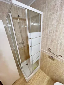 Habitación privada en C/ del Reverend José Maria Pinazo, imagen 22 de 27
