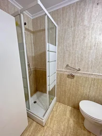 Habitación privada en C/ del Reverend José Maria Pinazo, imagen 23 de 27