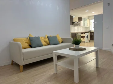Habitación privada en C/ del Reverend José Maria Pinazo, imagen 7 de 27