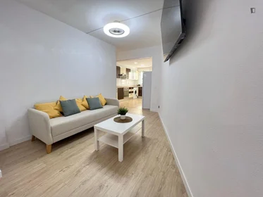 Habitación privada en C/ del Reverend José Maria Pinazo, imagen 9 de 27