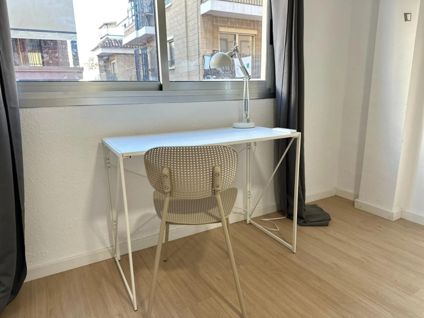 Chambre d'étudiant bon marché à proximité du campus dans 
