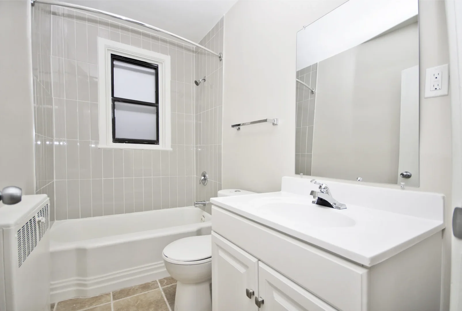 7 Don St, Dundas, ON L9H 4N8, Canada
