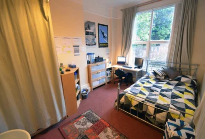 整套公寓 在住宅内 在 124 Belle Vue Rd, Leeds LS3 1HF, UK, 33的图像1