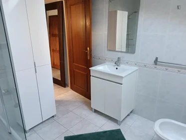 Privatzimmer in der Rua da Cooperativa, bild 10 von 18
