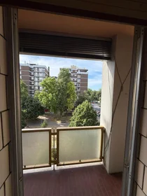 Habitación privada en Via Ermete Zacconi, imagen 6 de 15