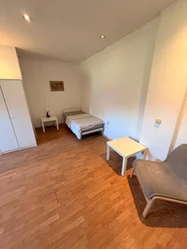 Chambre privée à Jakuševečka ulica 87, image 4 de 6