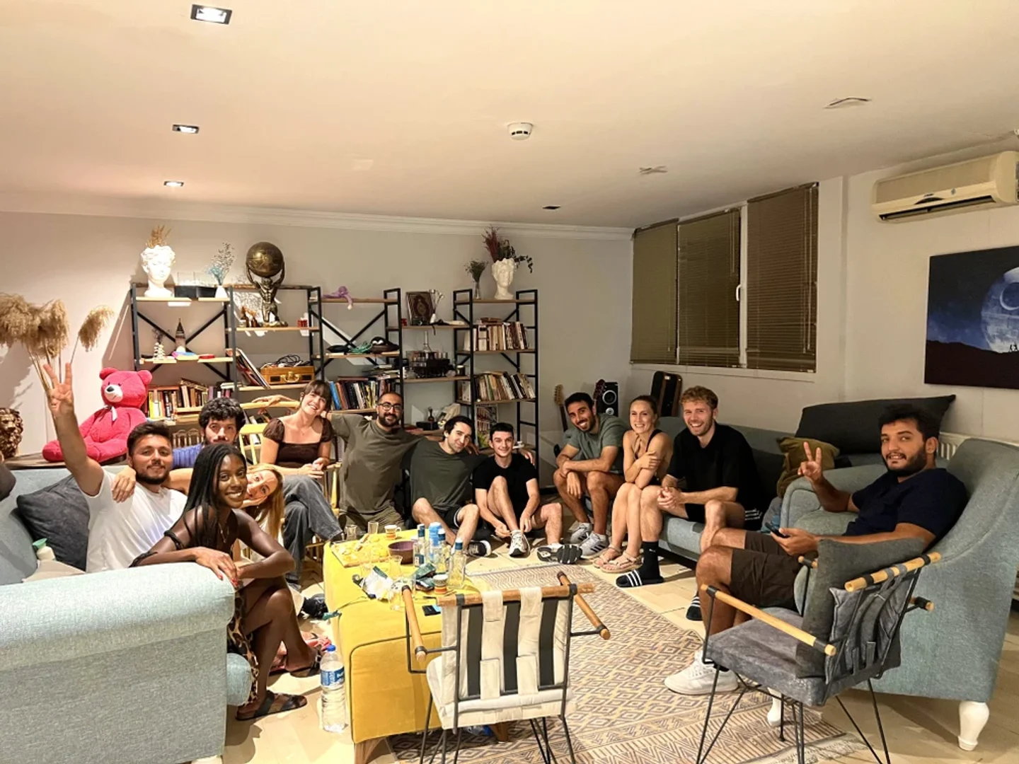 Funktionelles Studentenzimmer perfekt zum Studieren in 