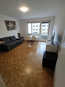 Özel oda konumu Frobenstrasse, 55, 1 7 görüntüsü