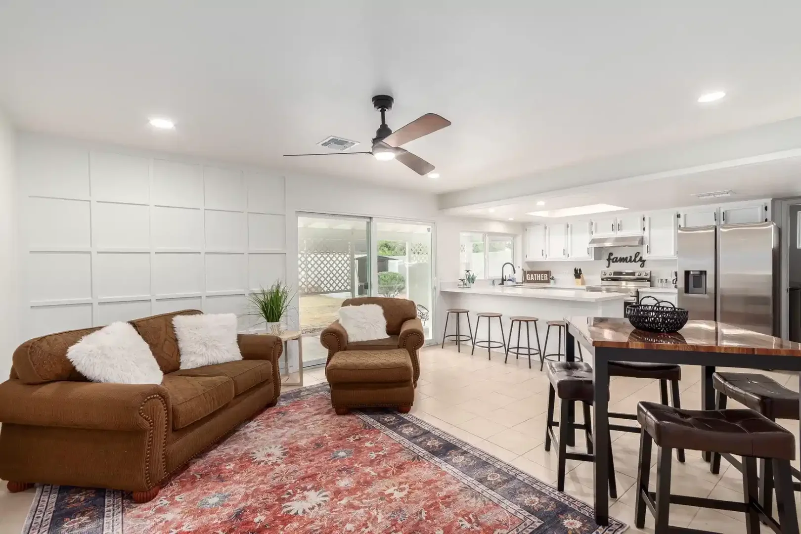 Comfortable and spacious student room in 