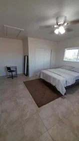Chambre privée à 85008, image 1 de 10