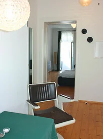 Całe miejsce Kastanienallee, obraz 9 18