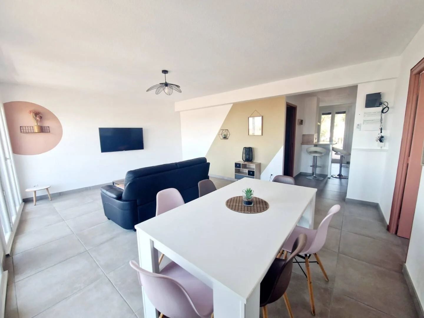 Quarto de estudante funcional perfeito para estudar em 