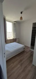 私人房间 在 Cannes, 06400, 17的图像8