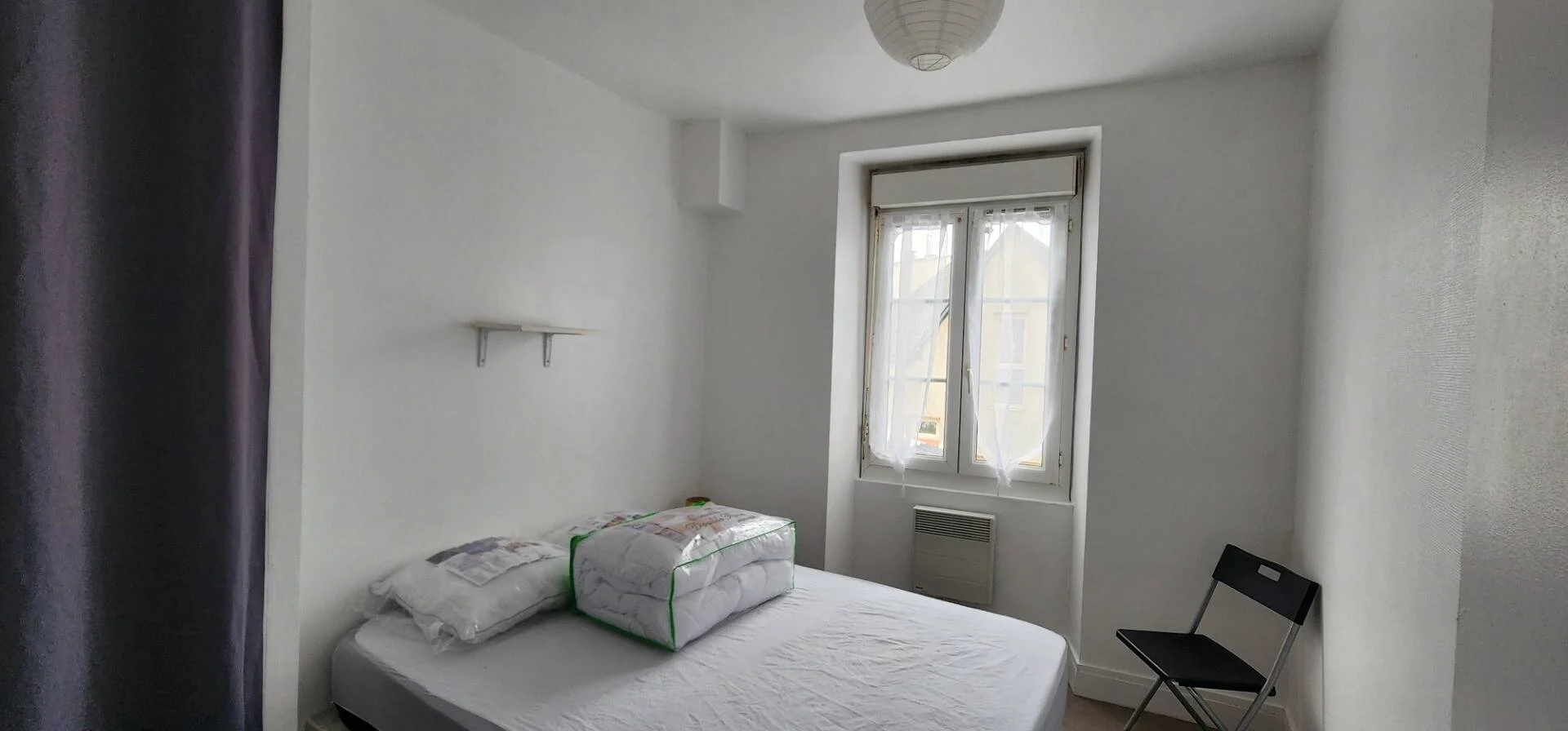 Camera per studenti in  con area studio e servizi in comune