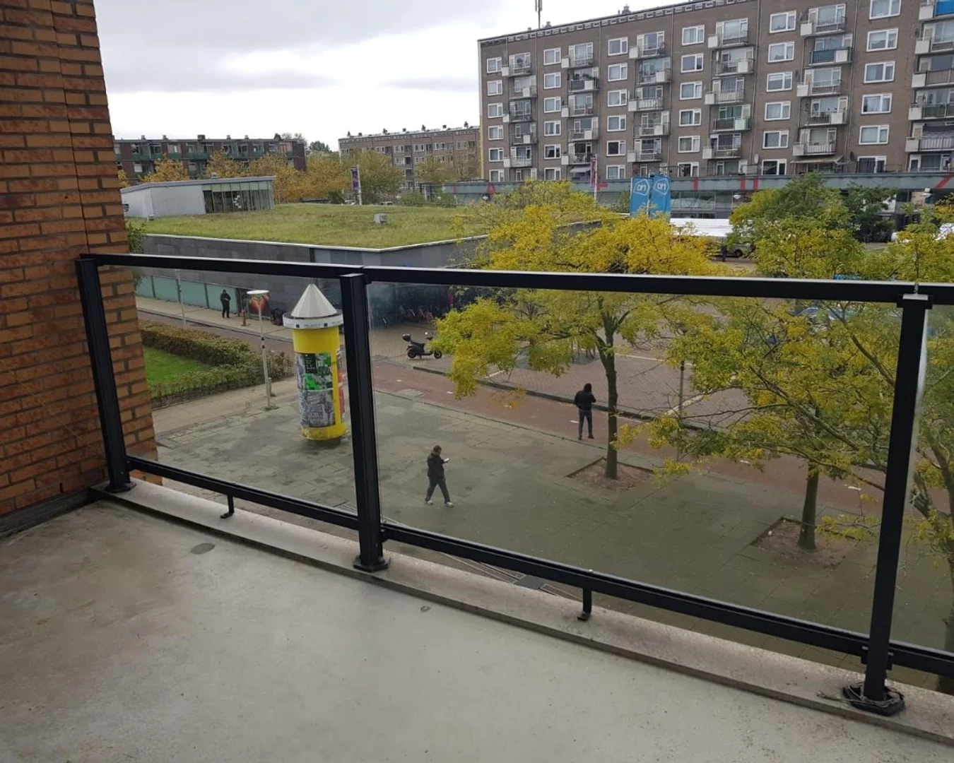 Habitación estudiantil amplia y cómoda en 