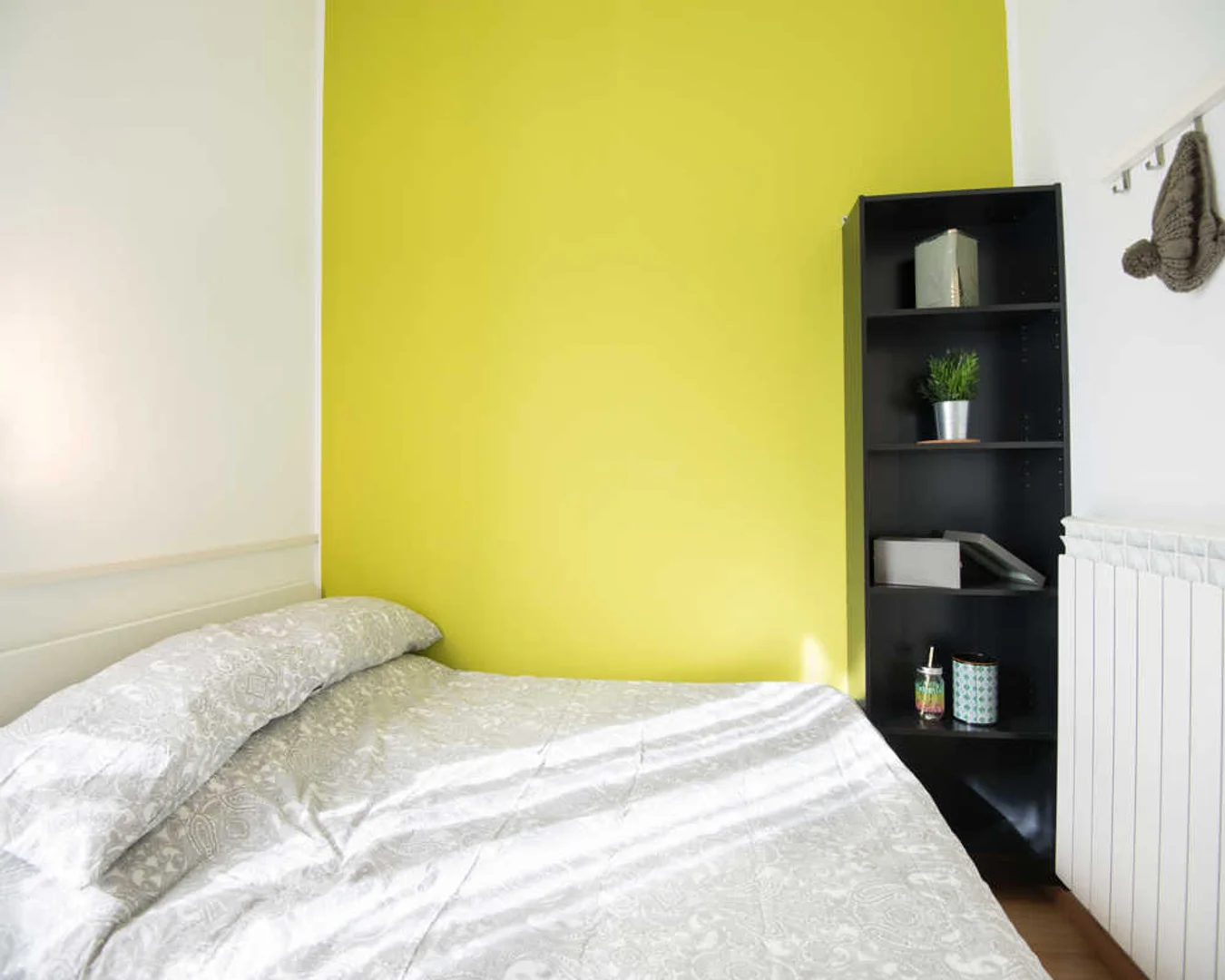 Habitación para estudiantes en  con área de estudio y facilidades compartidas