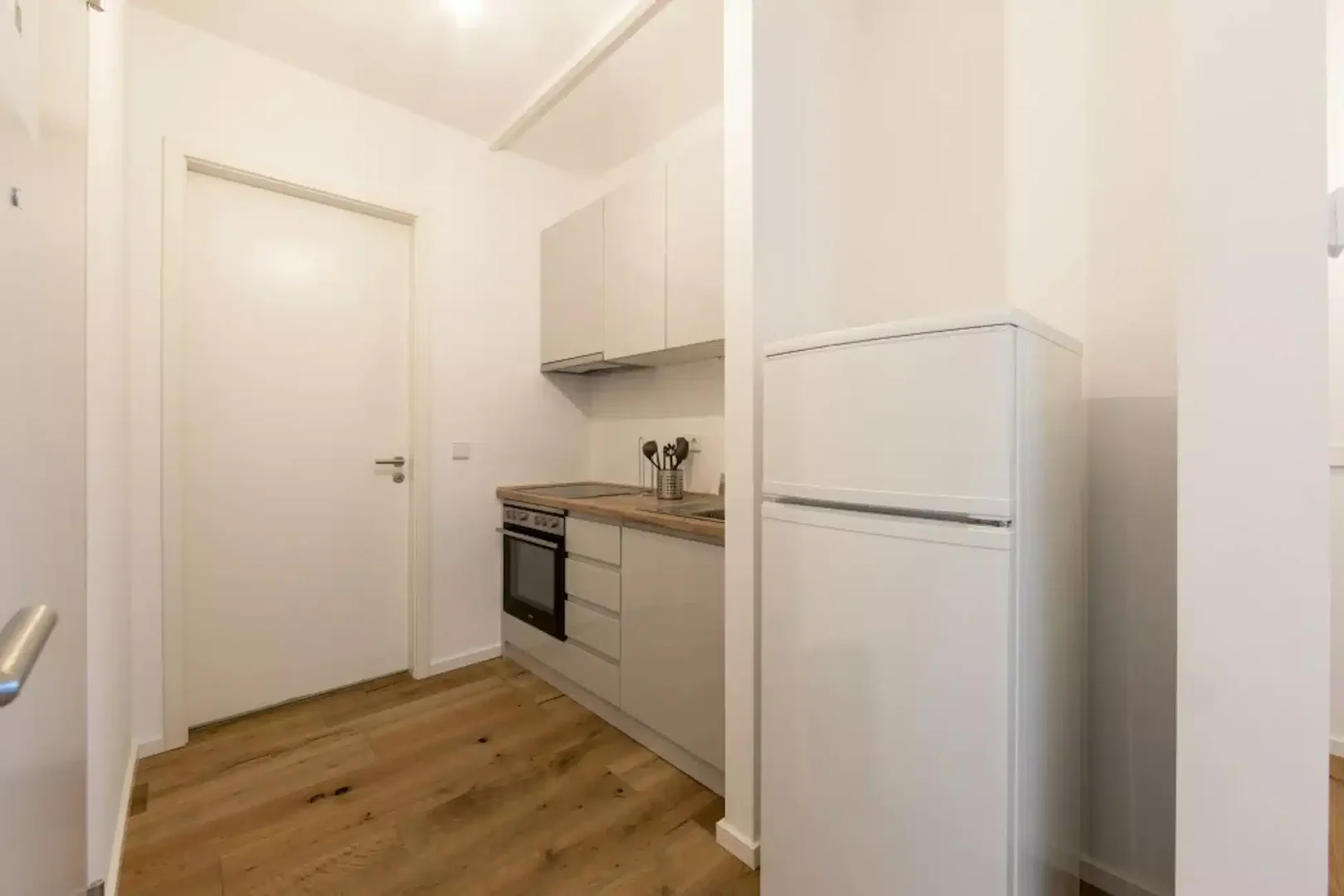 Habitación asequible para estudiantes con buena iluminación en 