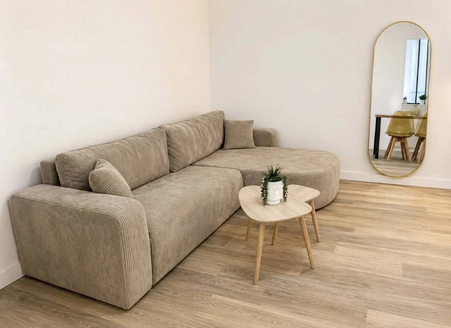 Habitación acogedora para estudiantes disponible en 