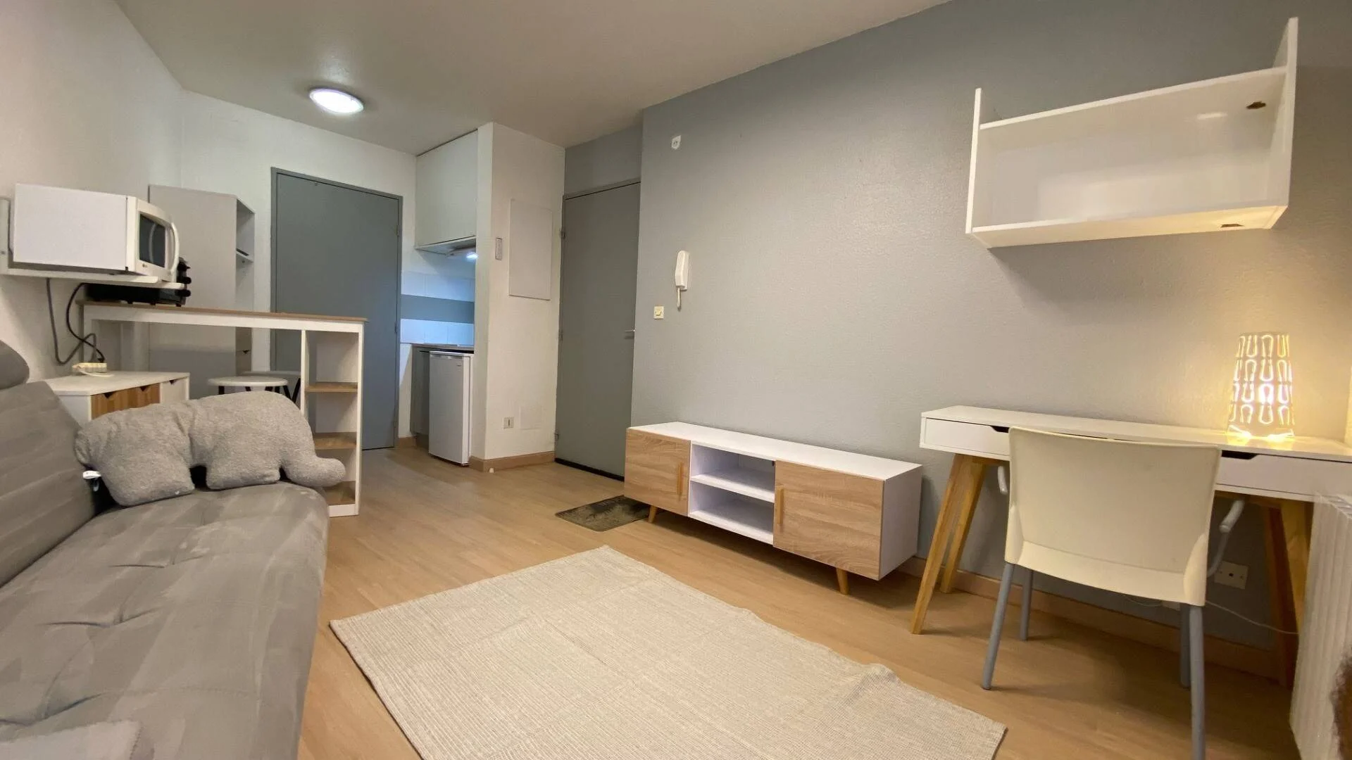 Komfortables und geräumiges Studentenzimmer in 