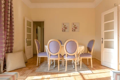 Chambre privée à Avenida Dom Rodrigo da Cunha, image 11 de 19