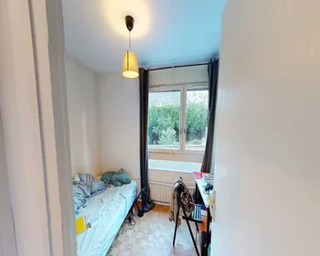 Chambre privée à rue de la metallurgie, image 1 de 10