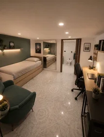 Privatzimmer in der Via Foria, San Lorenzo, bild 1 von 10