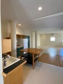 Logement entier en résidence à 93, Harvey St., Unit 3, North Cambridge, Cambridge, MA, 02140, image 13 de 15