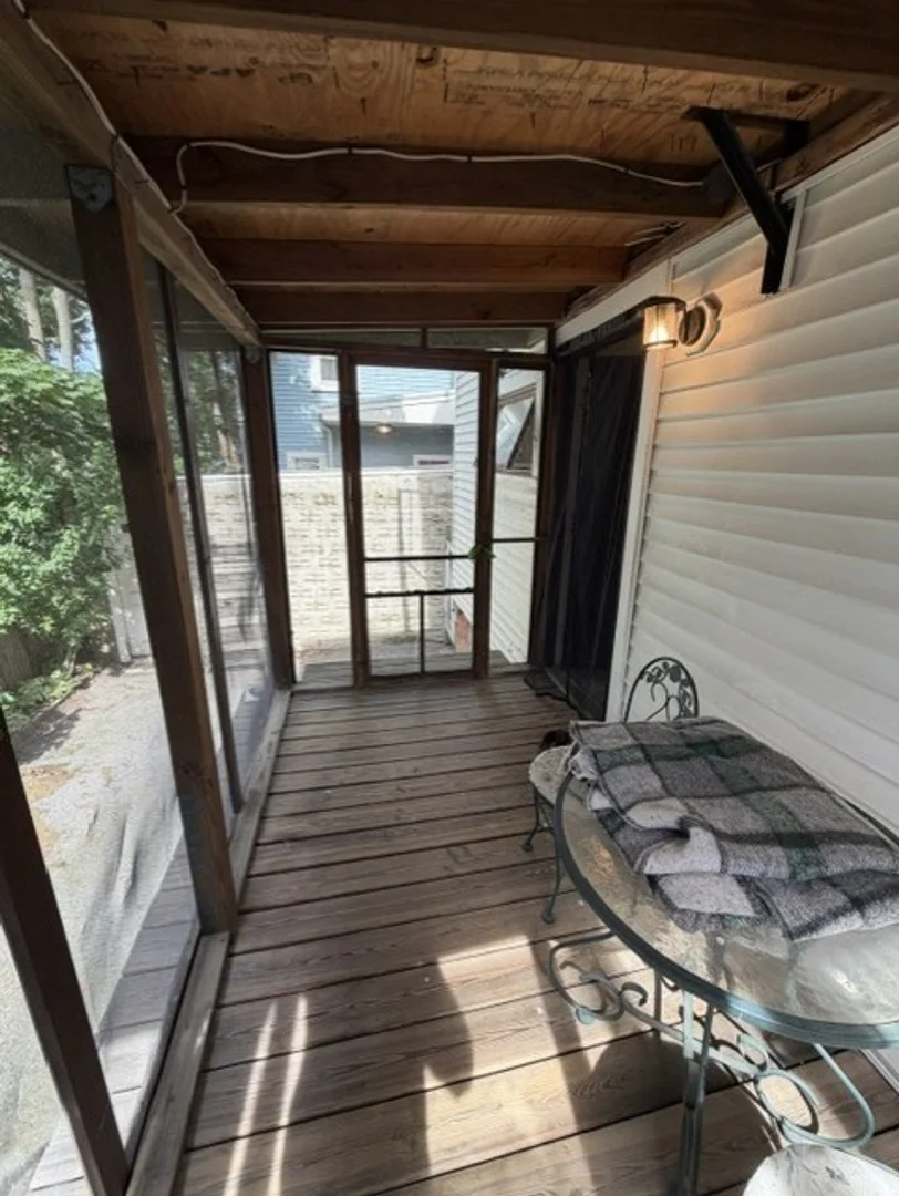 66, Roseland, Unit 1, Agassiz, Somerville, MA, 02143