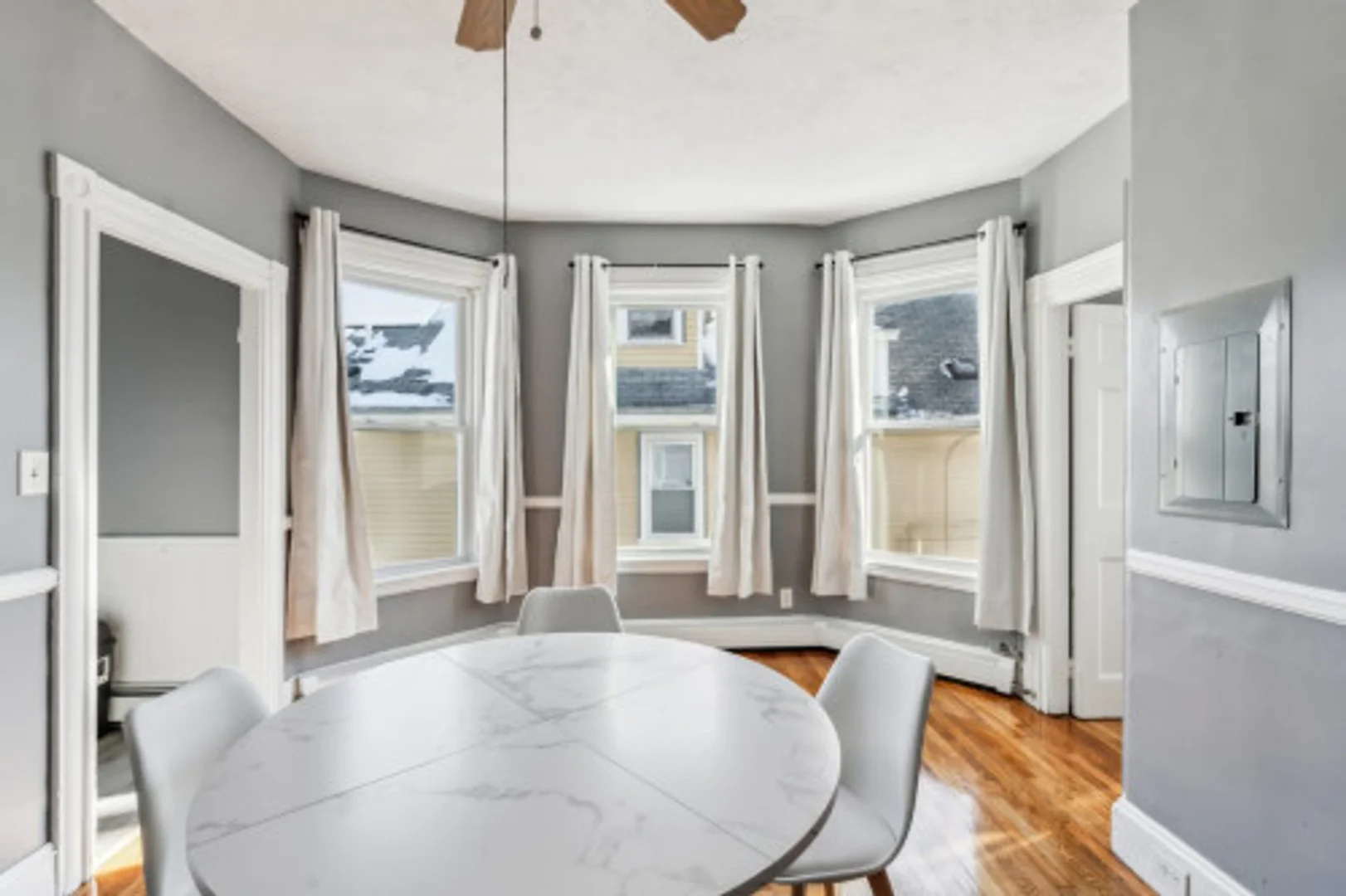 Budget-friendly student room close to campus in 