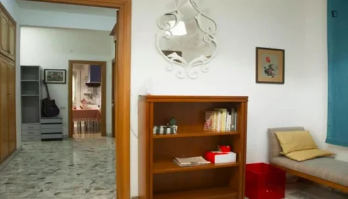 Quarto privado em Viale Appio Claudio, imagem 5 de 18
