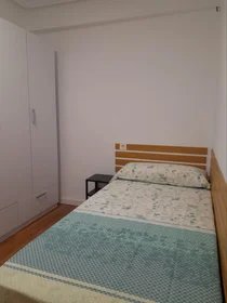 Chambre privée à Carrer de Mendizábal 72, image 6 de 23