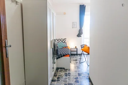 Özel oda konumu Via Grazia Deledda, 29 37 görüntüsü