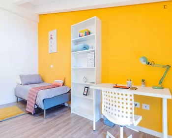 Quarto privado em Viale Alfredo Oriani, imagem 6 de 23